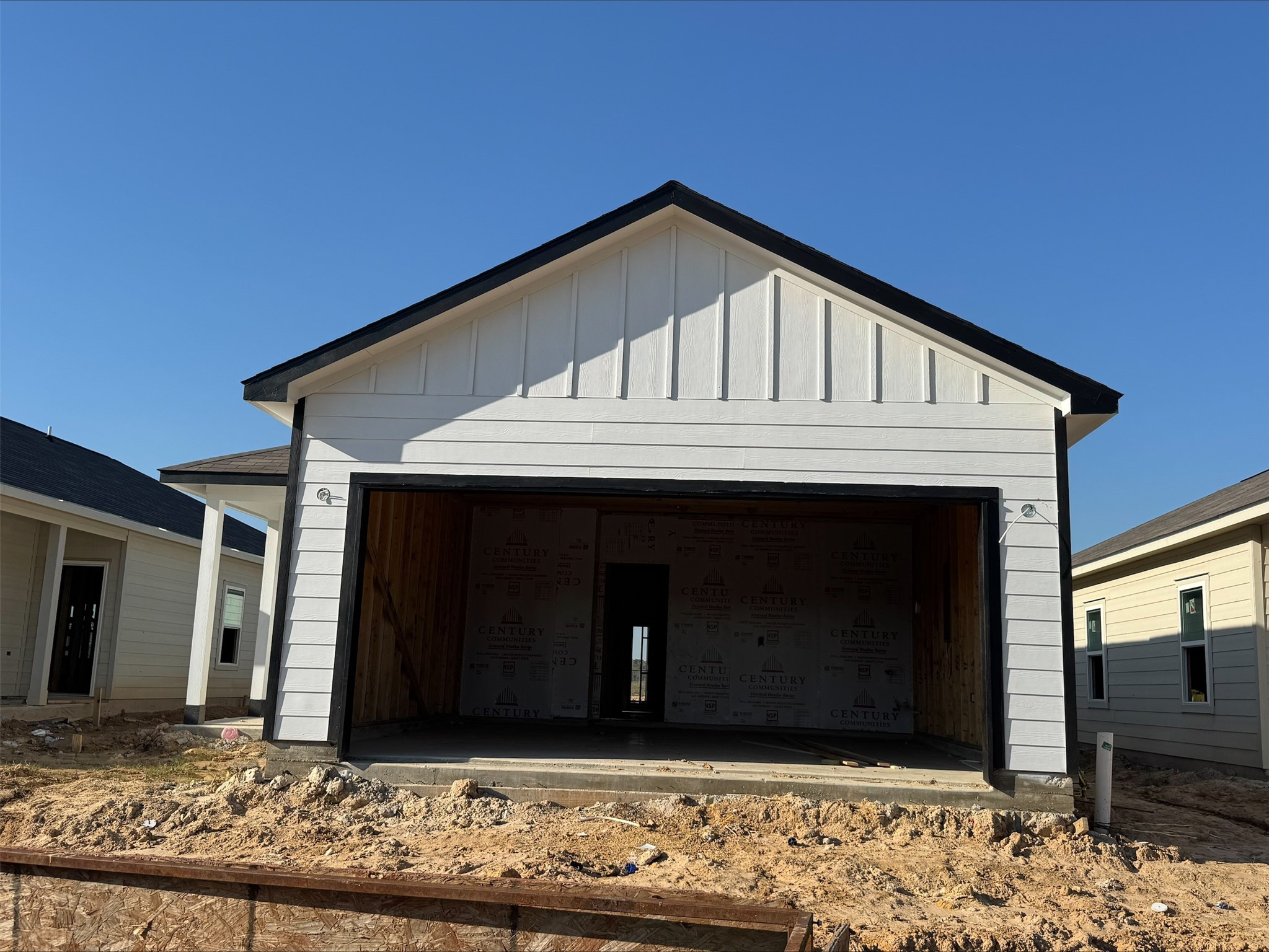 16715 Holly Street Porter, TX 77365 - Photo 2 of 26 a front view of house