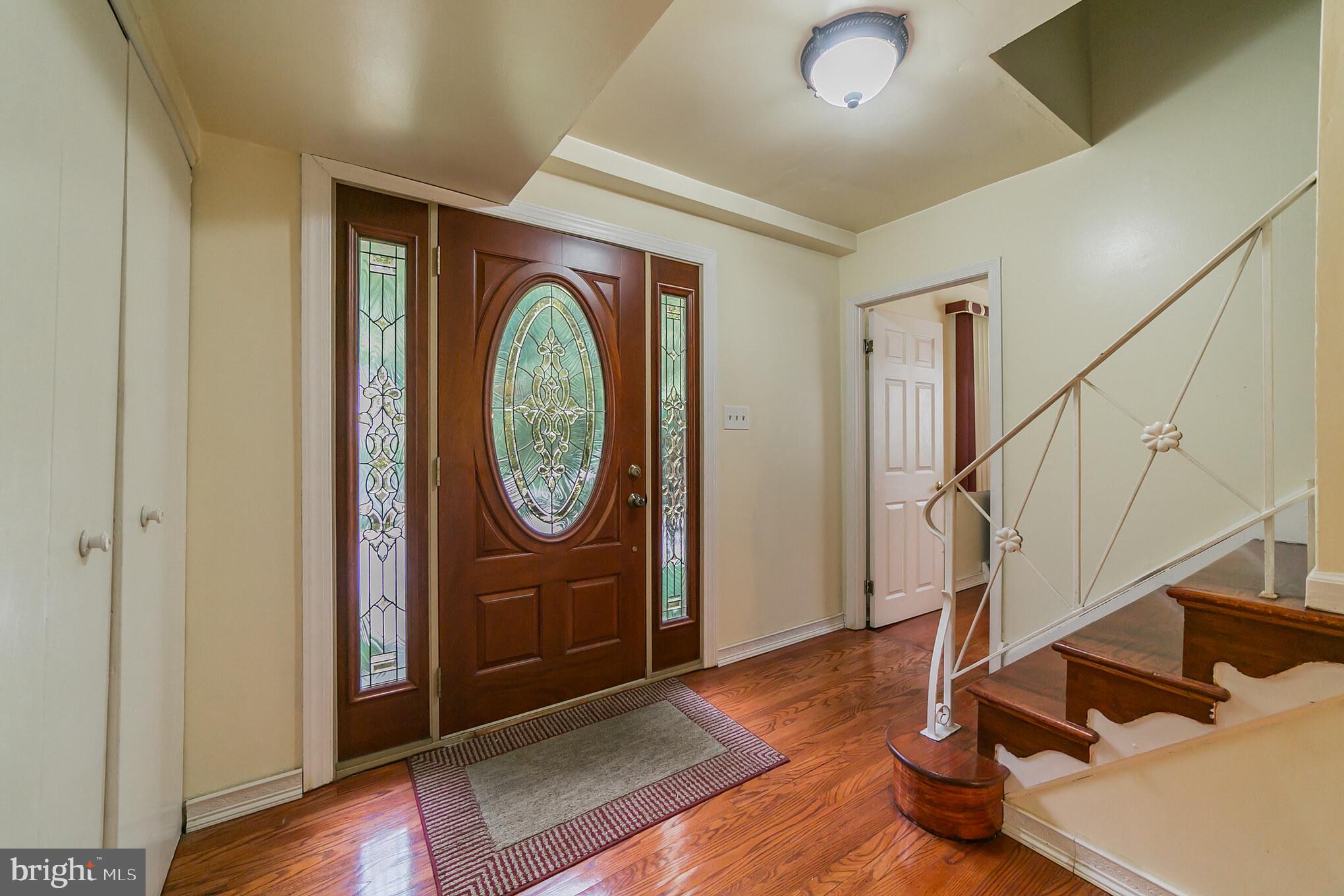400 Ridge Lane Springfield, PA 19064 - Photo 4 of 17