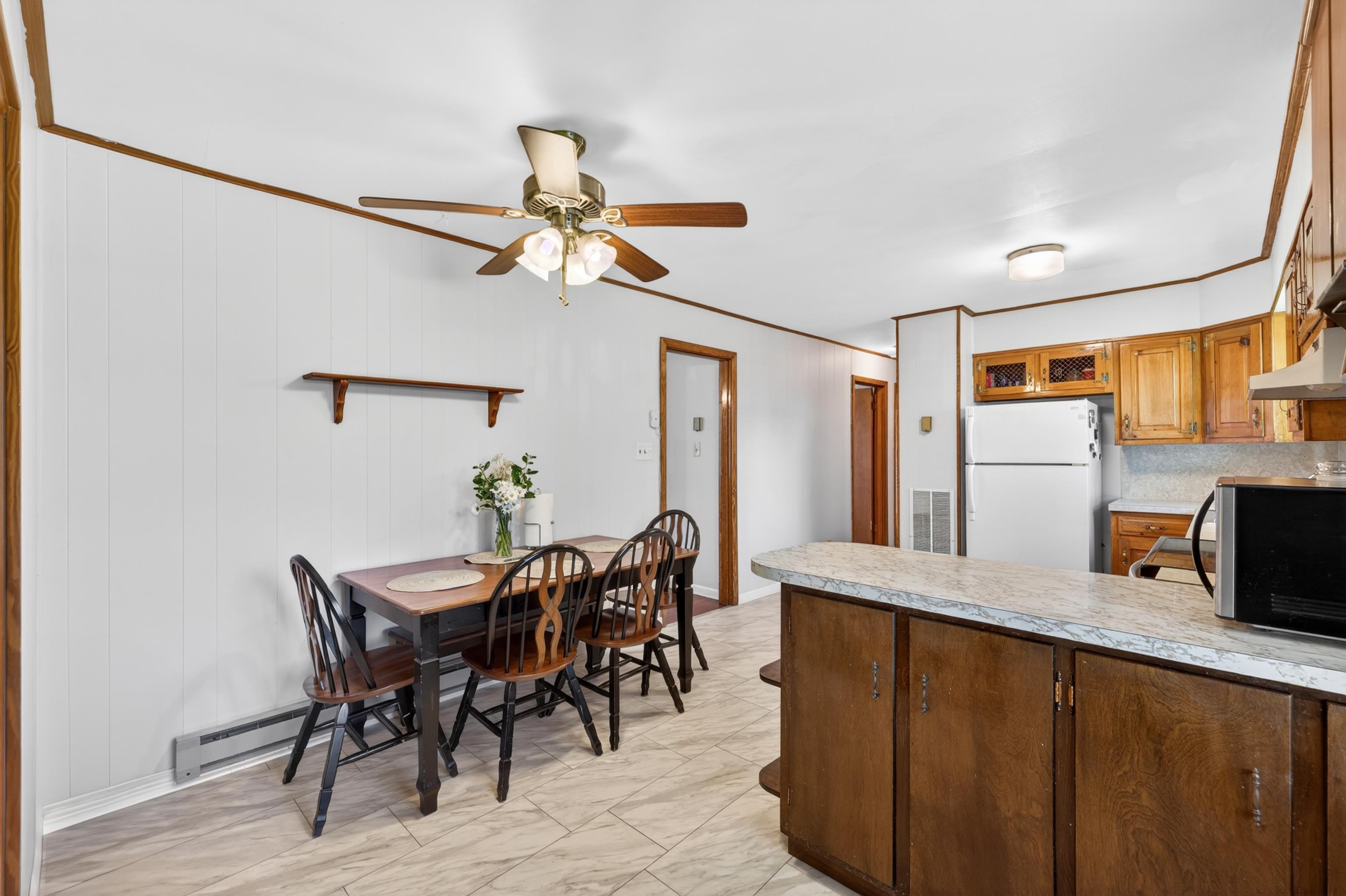 409 13th Street Grottoes, VA 24441 - Photo 18 of 61