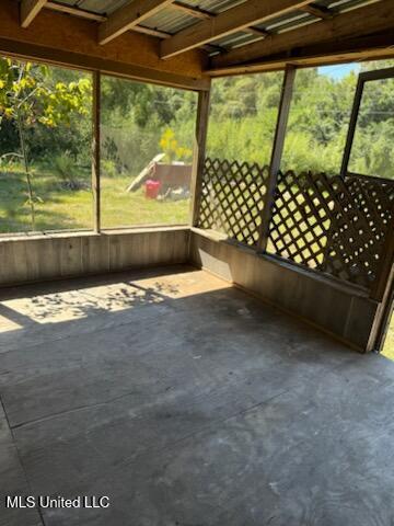 148 Cloverdale Road Natchez, MS 39120 - Photo 3 of 8 IMG_1426 (2)