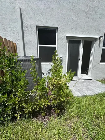 $2,600 | 1183 Northwest 1st Terrace, Florida City, FL 33034