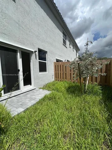 $2,600 | 1183 Northwest 1st Terrace, Florida City, FL 33034