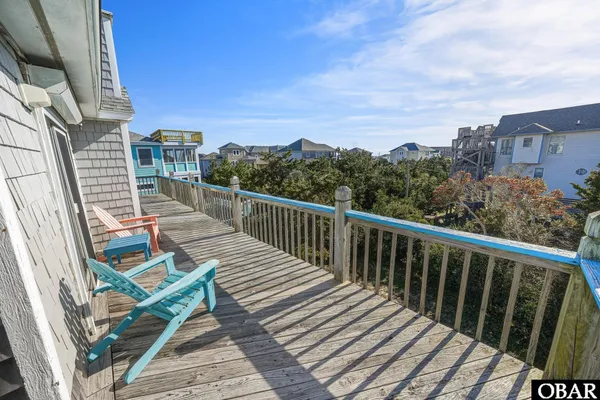 $479,000 | 40230 Dune Way, Avon, NC 27915