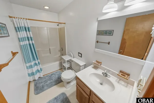 $479,000 | 40230 Dune Way, Avon, NC 27915