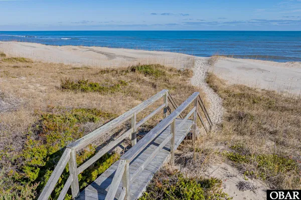 $479,000 | 40230 Dune Way, Avon, NC 27915