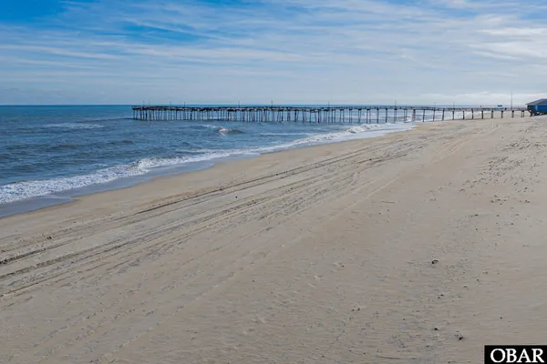 $479,000 | 40230 Dune Way, Avon, NC 27915