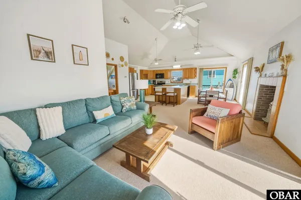 $479,000 | 40230 Dune Way, Avon, NC 27915