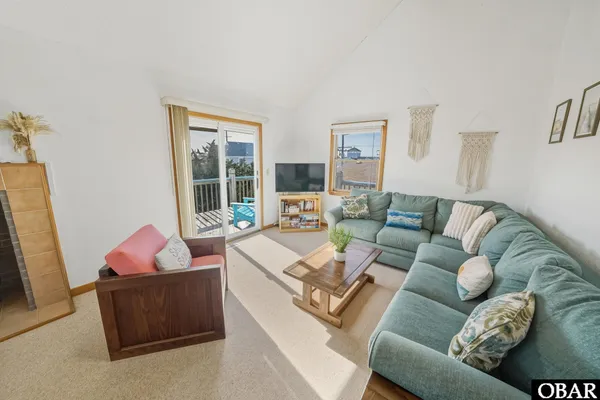 $479,000 | 40230 Dune Way, Avon, NC 27915