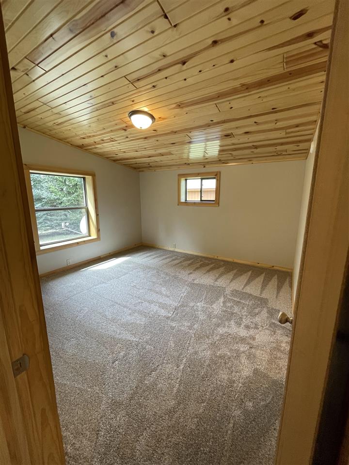 20822 Cinder Road Interlochen, MI 49643 - Photo 36 of 59 1887333-35.JPG