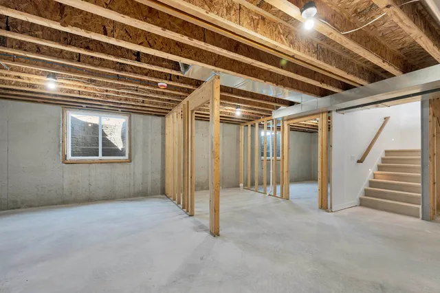 $649,000 | 107 Beckerae Court, Wrightstown, WI 54180