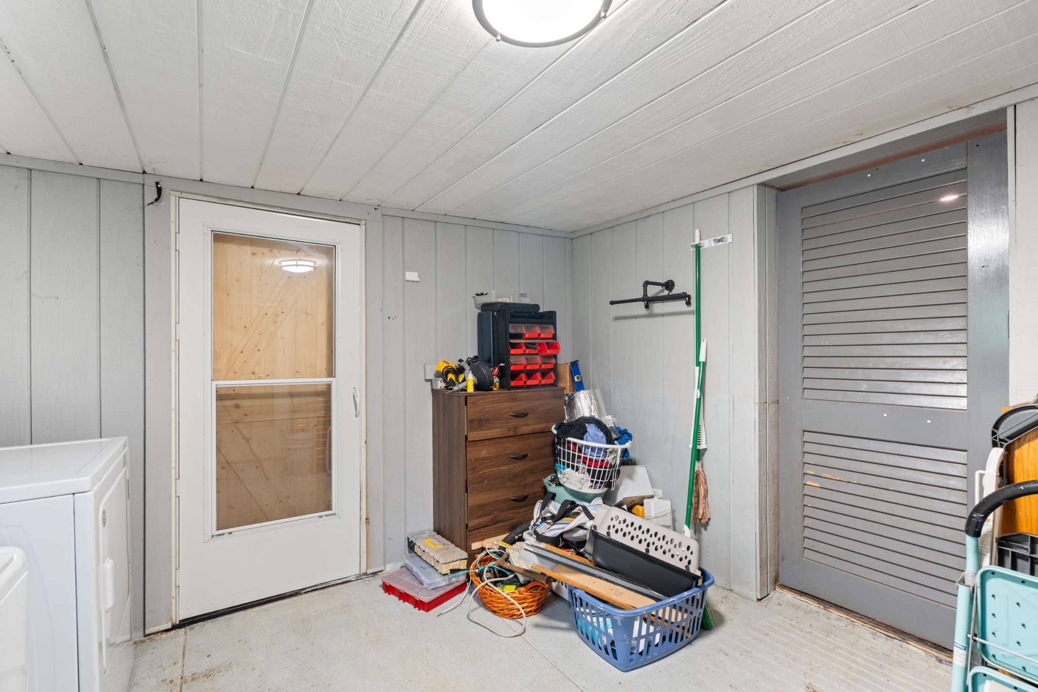 121 Deer Creek Road McEwen, TN 37101 - Photo 35 of 35 a view of a room with gym equipment