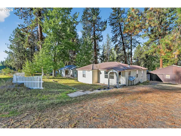 $209,000 | 138632 Rhododendron Street, Gilchrist, OR 97737