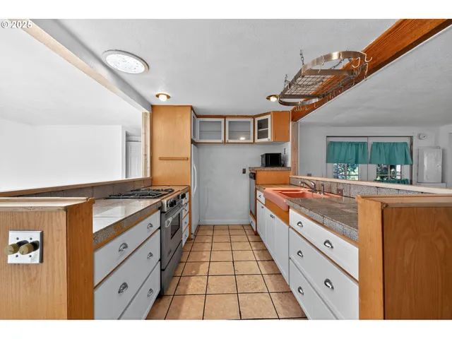 $215,000 | 138632 Rhododendron Street, Gilchrist, OR 97737