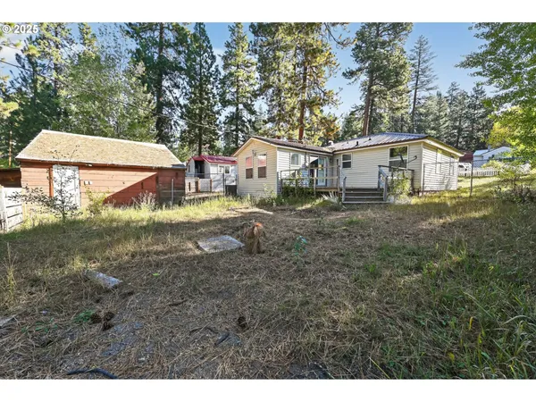 $209,000 | 138632 Rhododendron Street, Gilchrist, OR 97737