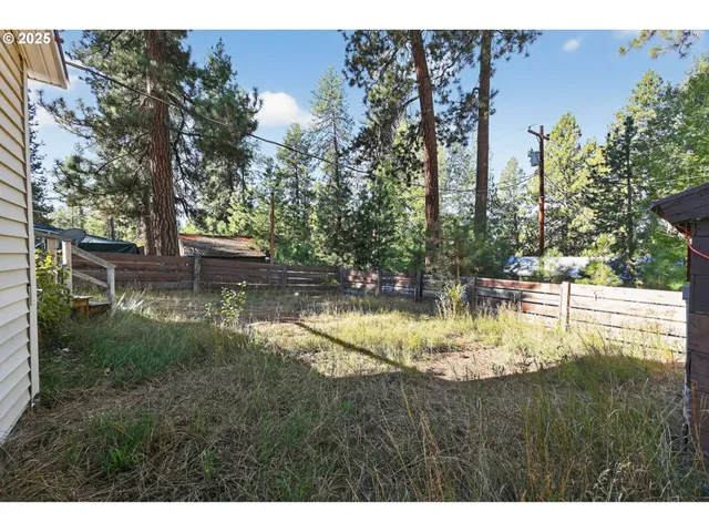 $215,000 | 138632 Rhododendron Street, Gilchrist, OR 97737