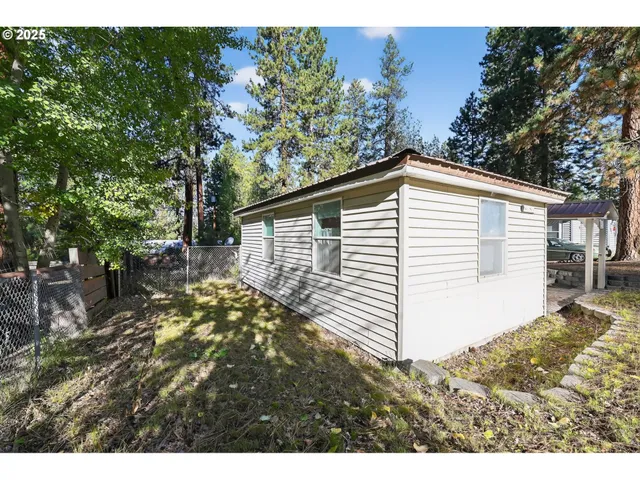 $215,000 | 138632 Rhododendron Street, Gilchrist, OR 97737