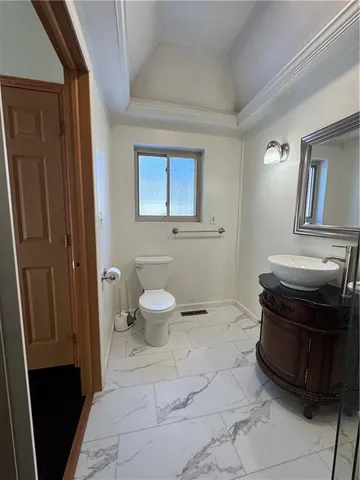 $390,000 | 1085 Saxonburg Boulevard, Glenshaw, PA 15116