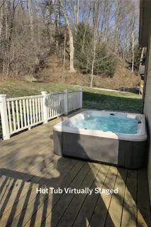 $390,000 | 1085 Saxonburg Boulevard, Glenshaw, PA 15116