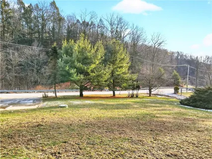 $390,000 | 1085 Saxonburg Boulevard, Glenshaw, PA 15116