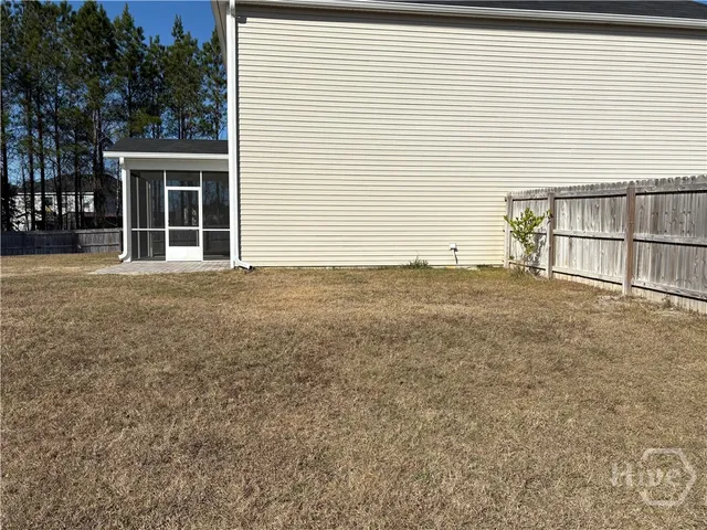 $2,250 | 106 Castaway Court Northeast, Ludowici, GA 31316