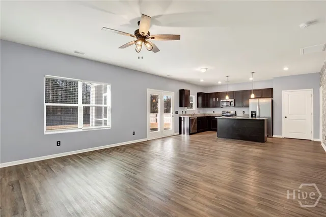 $2,150 | 106 Castaway Court Northeast, Ludowici, GA 31316