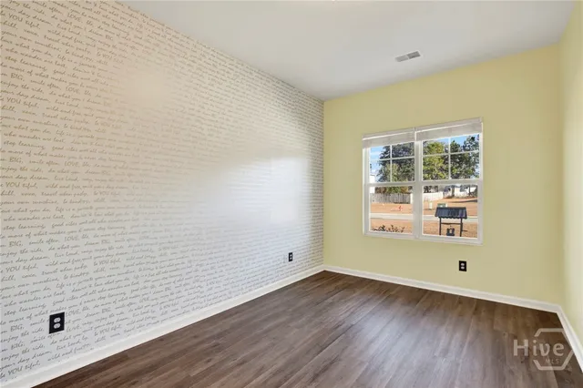 $2,150 | 106 Castaway Court Northeast, Ludowici, GA 31316