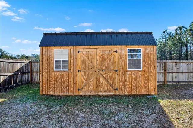 $2,150 | 106 Castaway Court Northeast, Ludowici, GA 31316
