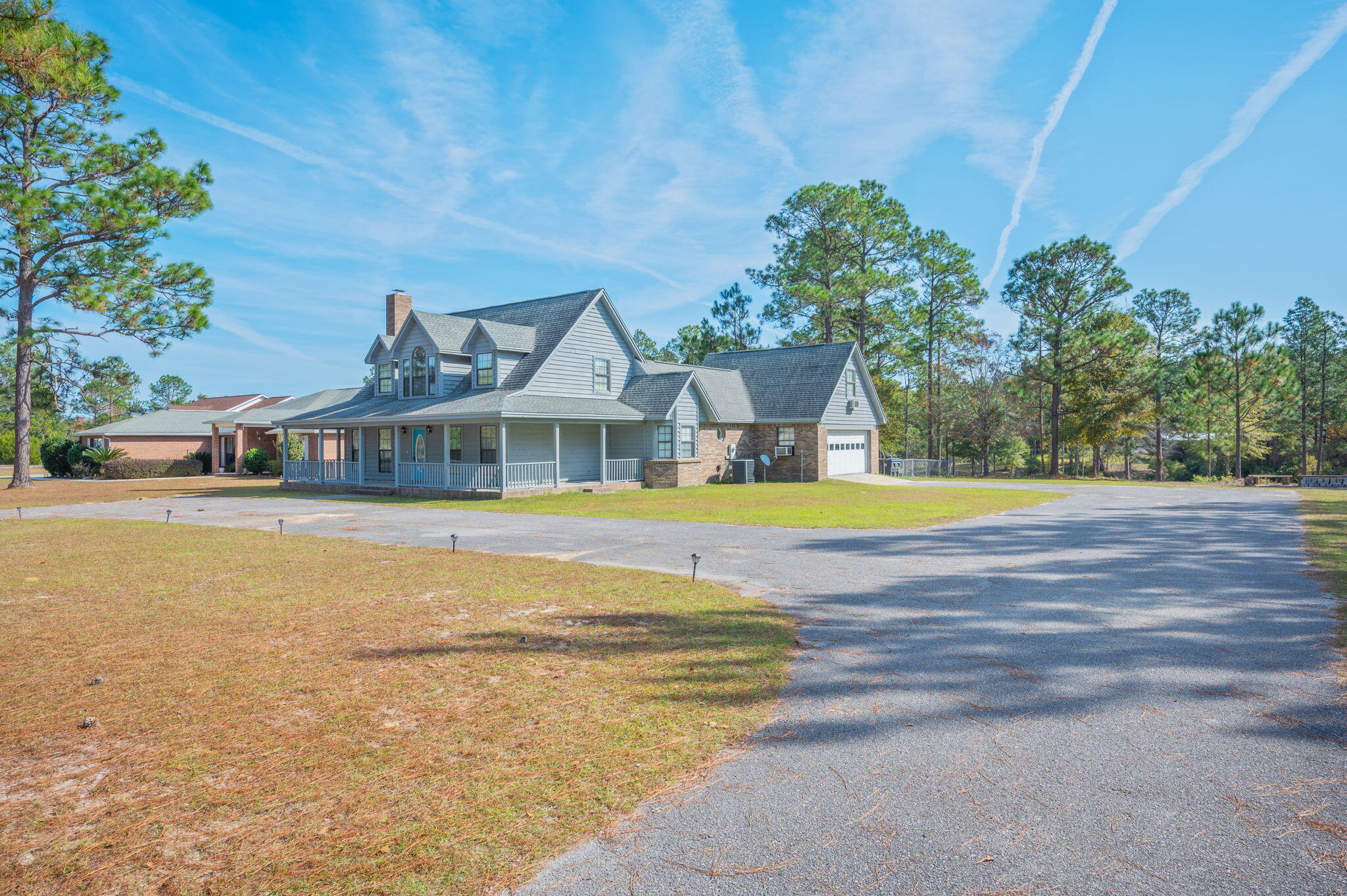 1136 10 Lake Drive DeFuniak Springs, FL 32433 - Photo 3 of 53 3-web-or-mls-1136-10-lake-dr