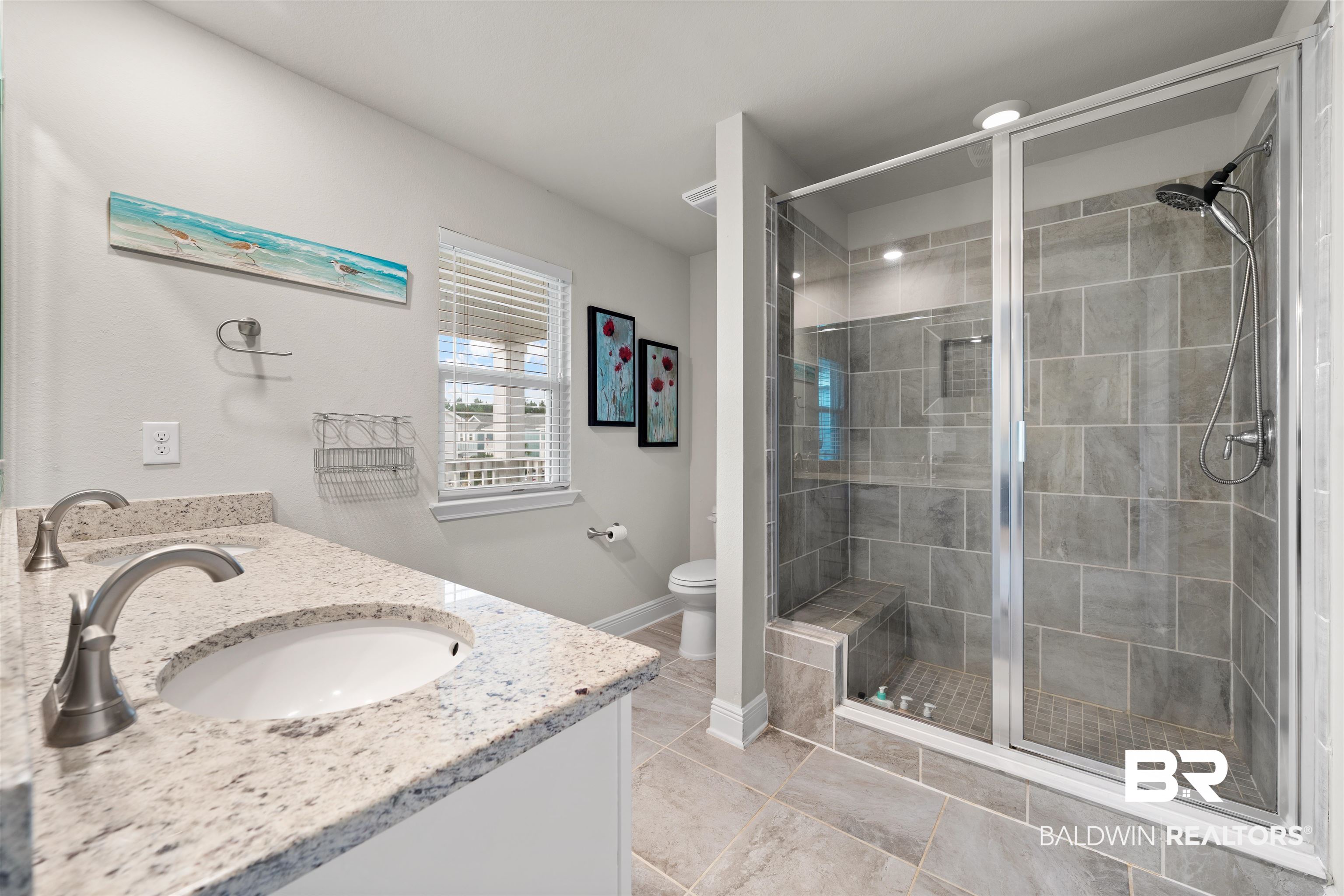 23938 Cottage Loop Orange Beach, AL 36561 - Photo 15 of 24 Master Bathroom
