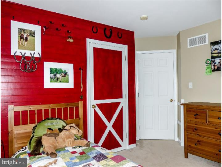 2554 Brooke Road Pennsburg, PA 18073 - Photo 19 of 24 Bedroom 3