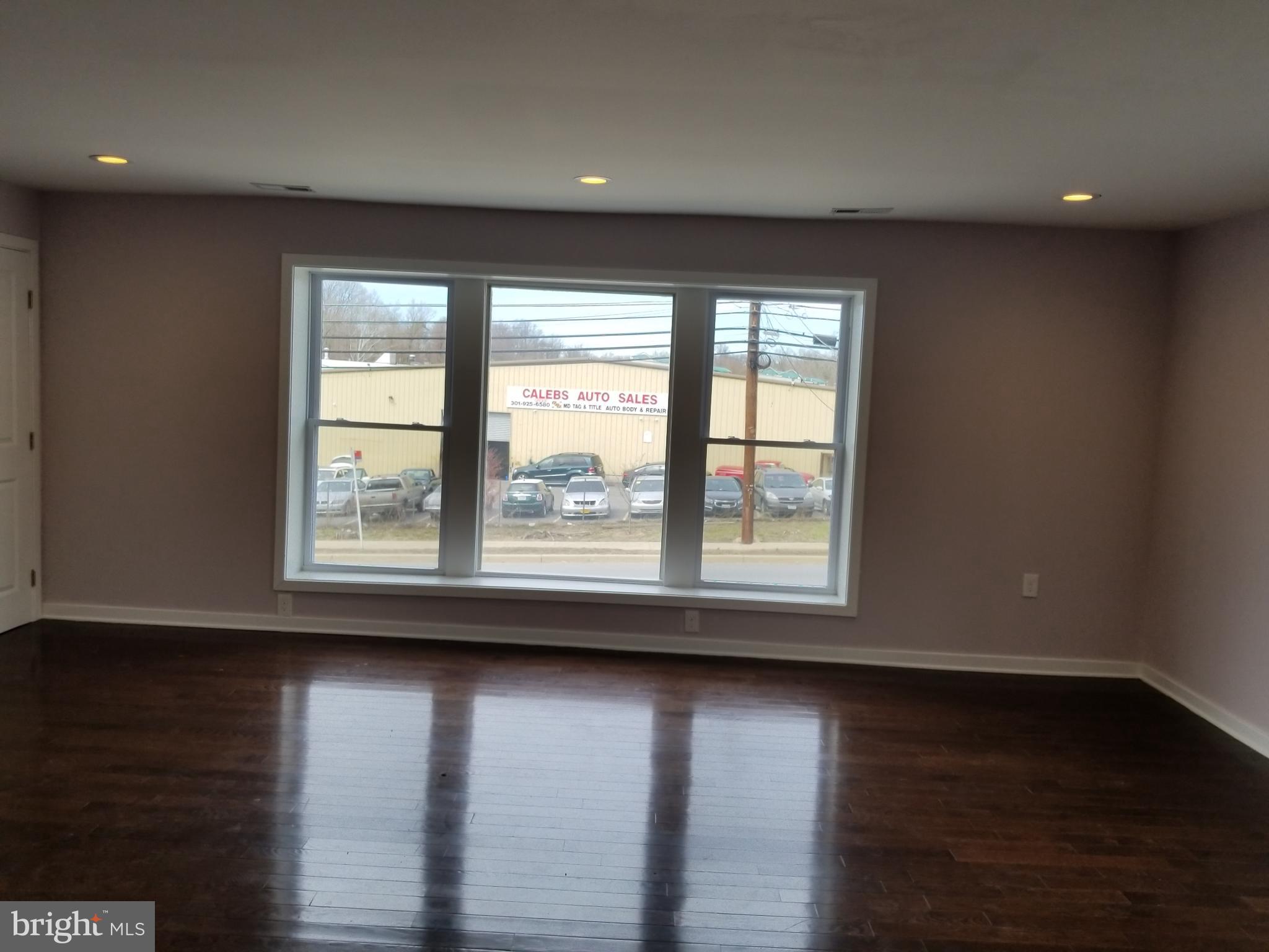 5535 Sheriff Road Fairmount Heights, MD 20743 - Photo 15 of 29 FAMILY /LIVING ROOM