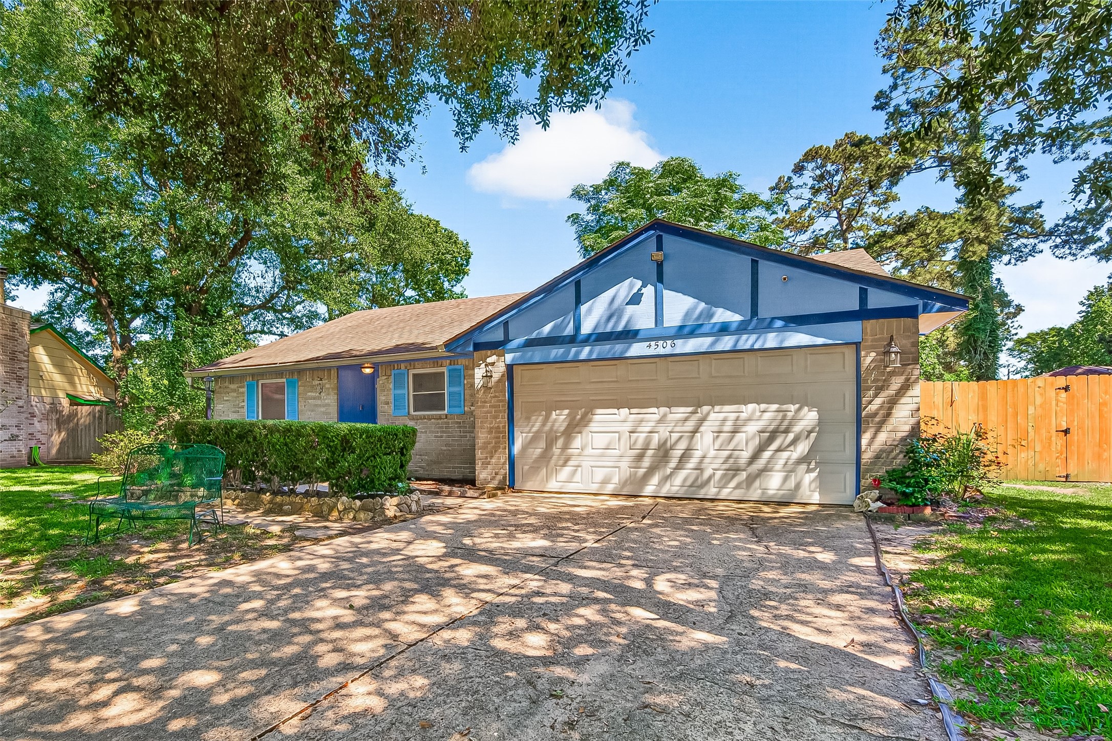 4506 Algernon Drive Spring, TX 77373 - Photo 2 of 37