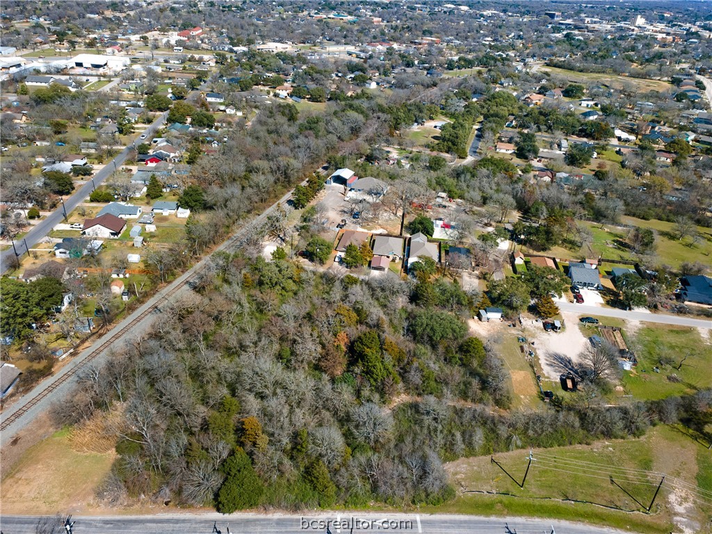 402 Wallace Street Bryan, TX 77803 - Photo 14 of 15 a view of a city
