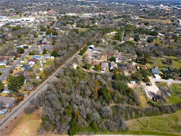 $75,000 | 402 Wallace Street, Bryan, TX 77803