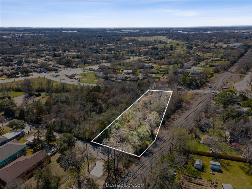 402 Wallace Street Bryan, TX 77803 - Photo 9 of 15 an aerial view of multiple house