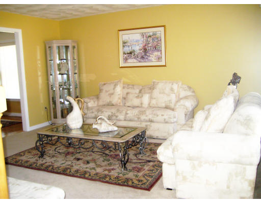 95 Jefferson Road Franklin, MA 02038 - Photo 9 of 14 Gallery Image 9