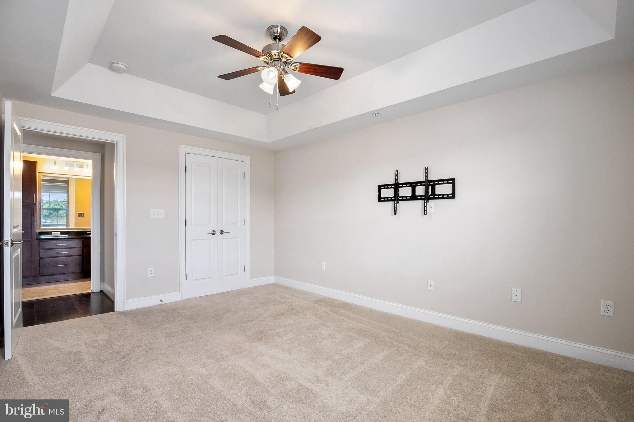 6301 Edsall Road, Unit 516 Alexandria, VA 22312 - Photo 24 of 34