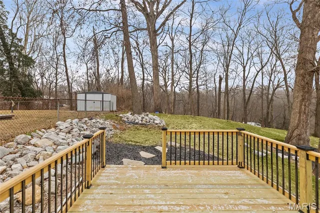 $299,900 | 1300 Edgewood Drive, Fairview Heights, IL 62208