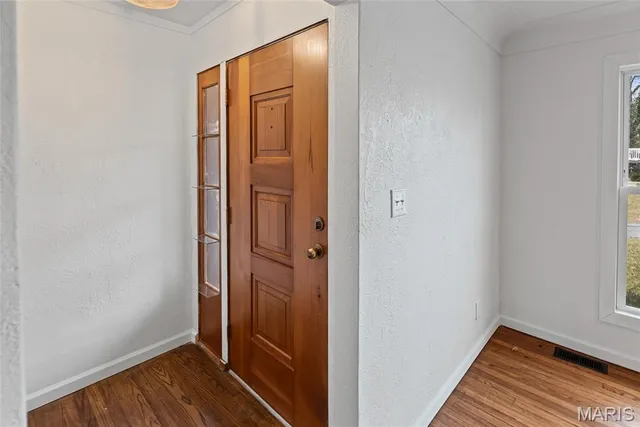 $299,900 | 1300 Edgewood Drive, Fairview Heights, IL 62208