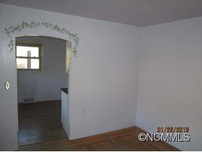 3538 Brevard Road Hendersonville, NC 28791 - Photo 10 of 20 Gallery Image 10