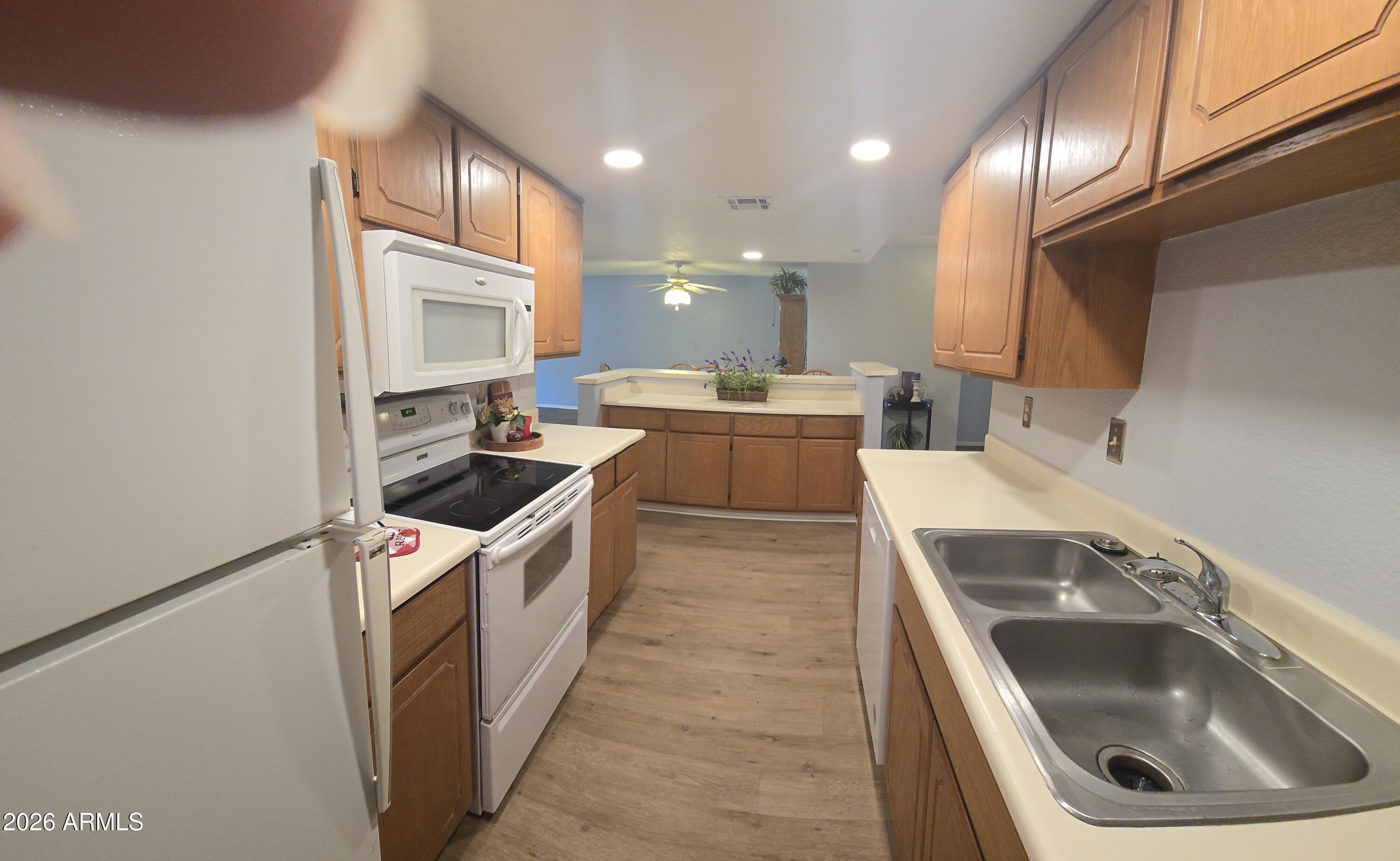 1021 South Greenfield Road, Unit 1075 Mesa, AZ 85206 - Photo 5 of 17 20260325_145705