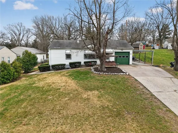 $235,000 | 403 East Park Avenue, Claycomo, MO 64119