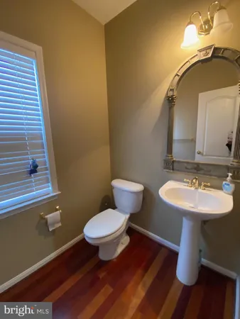 $3,995 | 42084 Bear Tooth Drive, Aldie, VA 20105