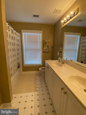 $3,995 | 42084 Bear Tooth Drive, Aldie, VA 20105