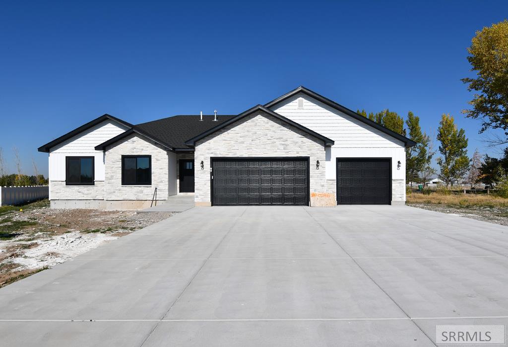 92 North 4150 East Rigby, ID 83442 - Photo 1 of 1 Main View