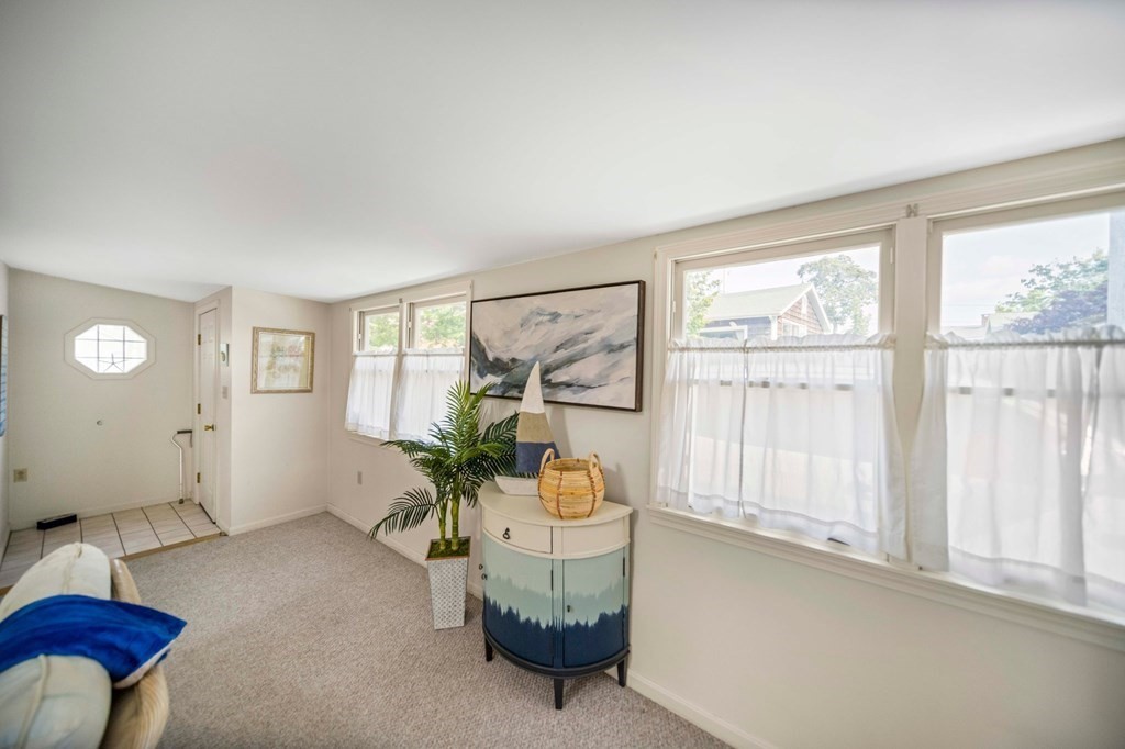 1 Woodland Circle Wareham, MA 02571 - Photo 2 of 21