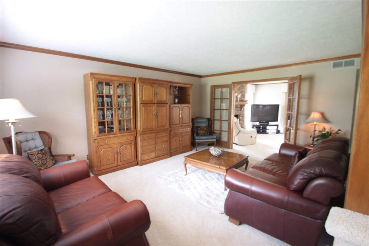 7157 Sentinel Road Rockford, IL 61107 - Photo 4 of 25 Gallery Image 4