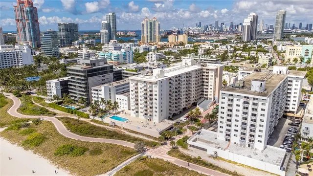 $575,000 | 345 Ocean Drive, Unit 714, Miami Beach, FL 33139