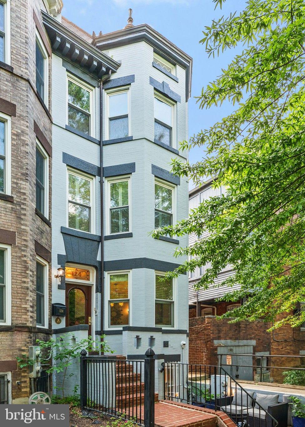 124 3rd Street Northeast Washington, DC 20002 - Photo 2 of 55