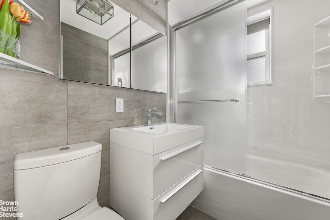 11 Riverside Drive, Unit 1FW Manhattan, NY 10023 - Photo 6 of 14